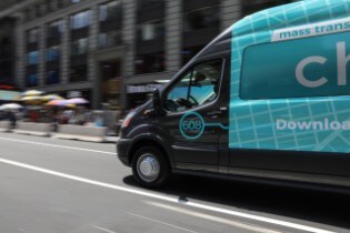 Chariot Shuttle Service 
